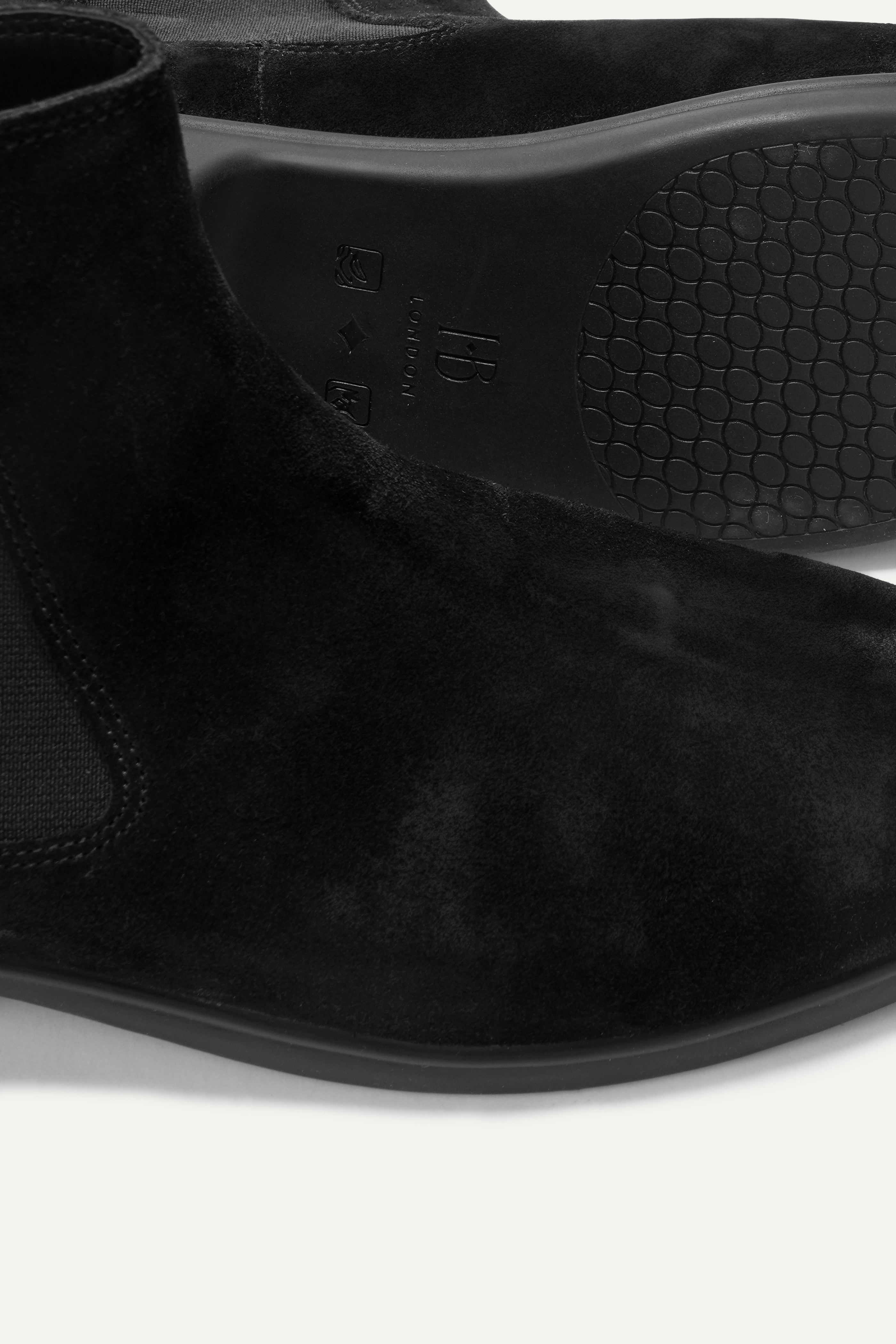 Space Chelsea Boots